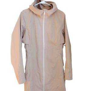 Lululemon Rain Rules Jacket Size 10 NWOT